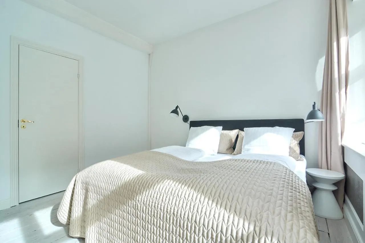 Spacious Apartment Centrally Located In Cph'S Old Town كوبنهاجن