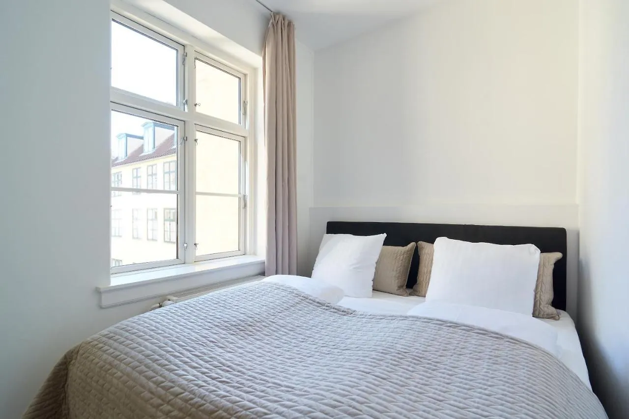 Spacious Apartment Centrally Located In Cph'S Old Town كوبنهاجن